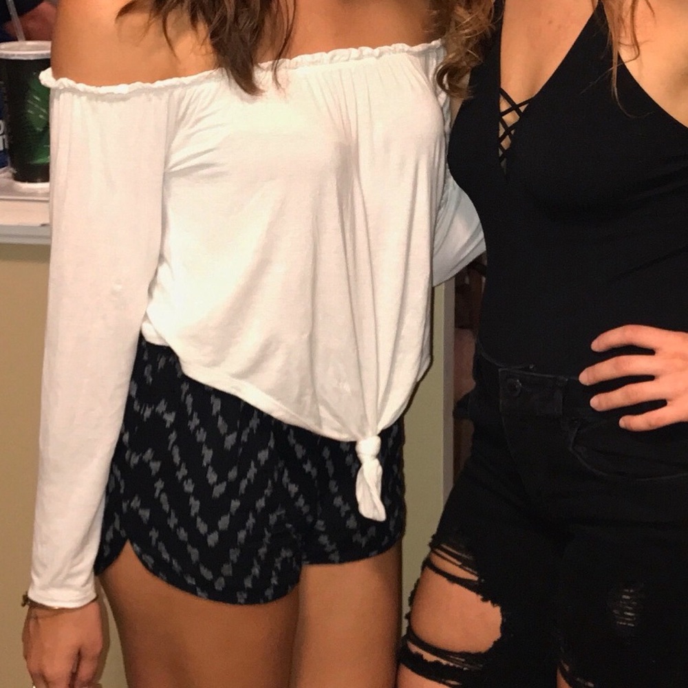 LA Hearts Crop Top, Long Sleeve Crop Top